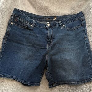 “Seven “Dark Blue Denim Shorts
